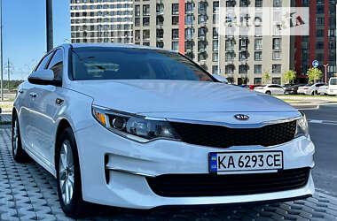 Седан Kia Optima 2016 в Киеве