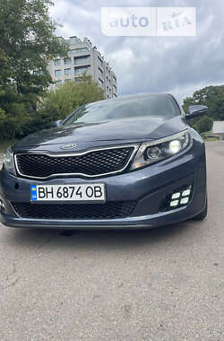 Седан Kia Optima 2014 в Киеве