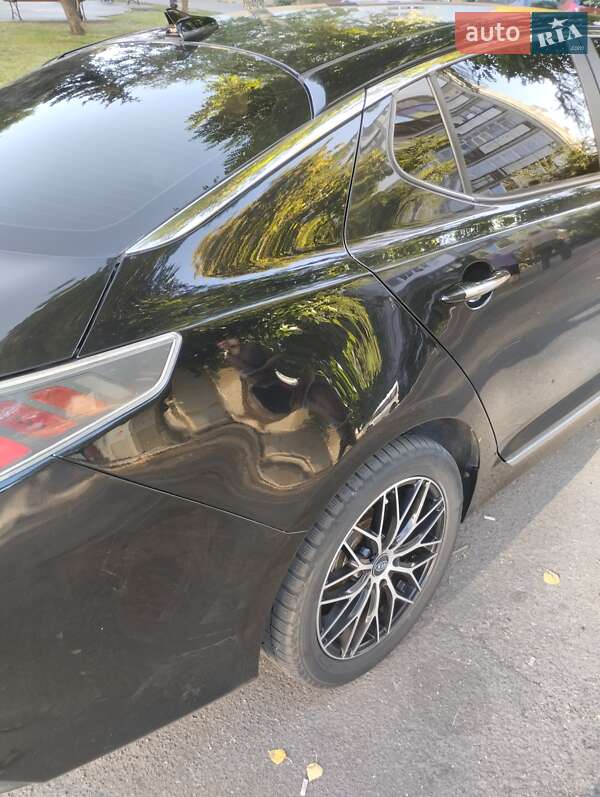 Седан Kia Optima 2014 в Житомире