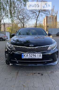 Седан Kia Optima 2017 в Києві