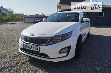 Седан Kia Optima 2015 в Виноградове