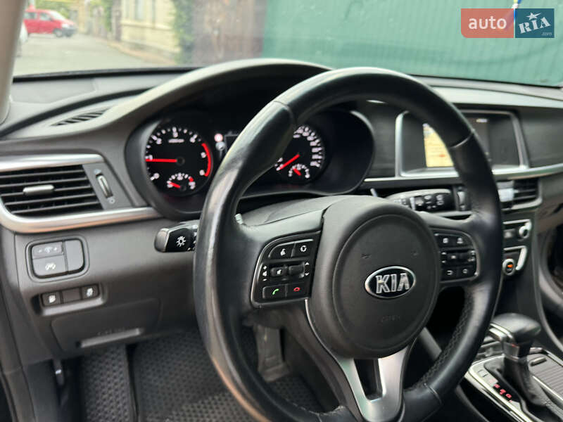Універсал Kia Optima 2016 в Ізмаїлі