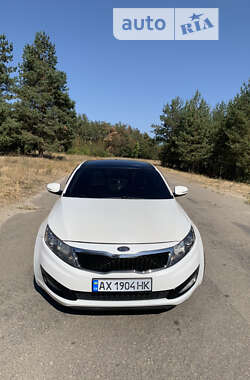 Седан Kia Optima 2011 в Харкові