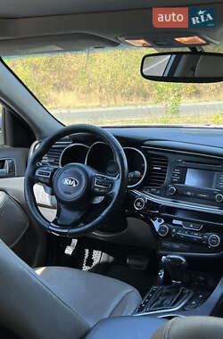 Седан Kia Optima 2014 в 
