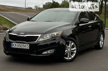 Седан Kia Optima 2013 в Киеве