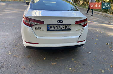 Седан Kia Optima 2013 в Києві