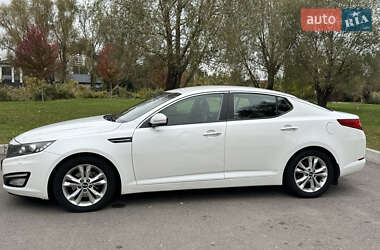 Седан Kia Optima 2012 в Києві