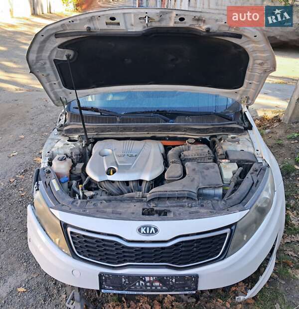 Седан Kia Optima 2012 в Вишневому фото 2 Седан Kia Optima 2012 в Вишневому