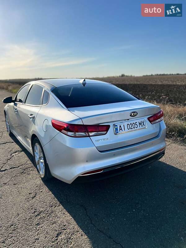 Седан Kia Optima 2018 в Баштанке