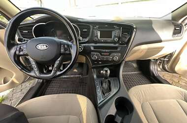 Седан Kia Optima 2012 в Житомирі