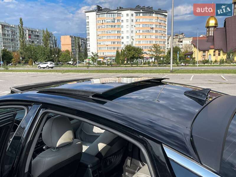 Седан Kia Optima 2014 в Ивано-Франковске