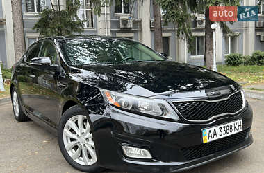 Седан Kia Optima 2013 в 