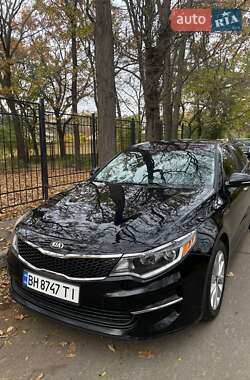 Седан Kia Optima 2016 в Одессе