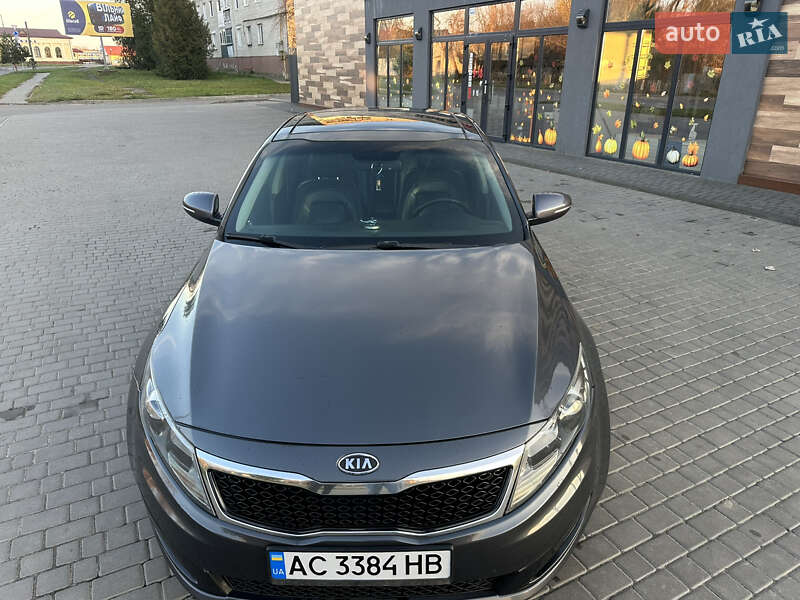 Седан Kia Optima 2012 в Полтаві