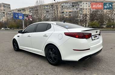 Седан Kia Optima 2015 в Одессе