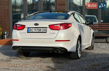 Седан Kia Optima 2014 в Львове