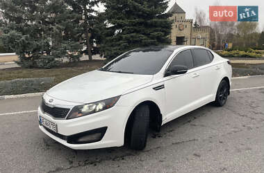 Седан Kia Optima 2013 в Дніпрі