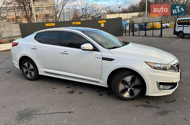 Седан Kia Optima 2013 в Харькове