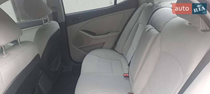 Седан Kia Optima 2014 в Киеве фото 9 Седан Kia Optima 2014 в Киеве