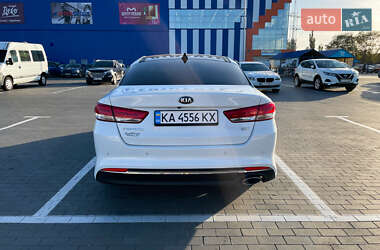 Седан Kia Optima 2016 в Кропивницком