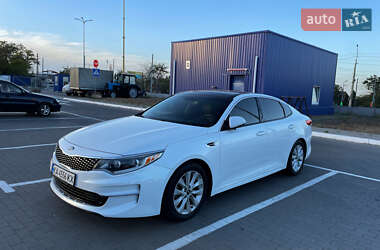 Седан Kia Optima 2016 в Кропивницком