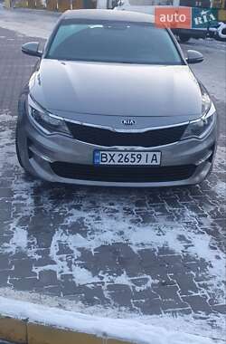 Седан Kia Optima 2016 в Хмельницькому