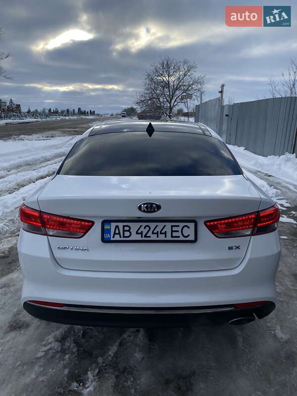 Седан Kia Optima 2016 в Виннице