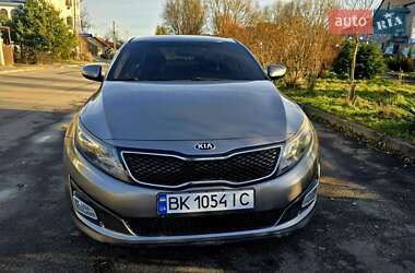 Седан Kia Optima 2015 в Здолбуніві