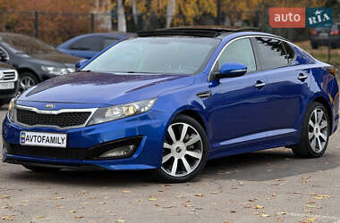 Седан Kia Optima 2012 в Києві