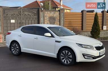 Седан Kia Optima 2012 в Києві