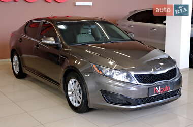 Седан Kia Optima 2012 в Одессе