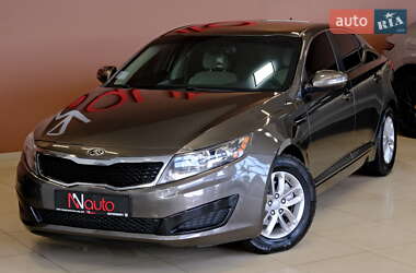 Седан Kia Optima 2012 в Одессе