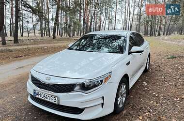 Седан Kia Optima 2016 в Дніпрі