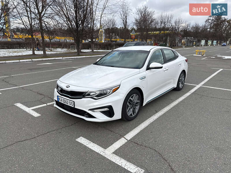 Седан Kia Optima 2019 в 