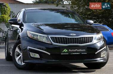 Седан Kia Optima 2014 в Киеве