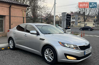 Седан Kia Optima 2013 в Одесі