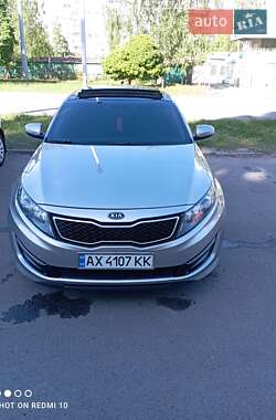 Седан Kia Optima 2011 в Харькове