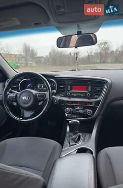 Седан Kia Optima 2014 в 