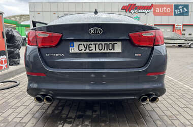 Седан Kia Optima 2015 в 