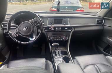 Седан Kia Optima 2016 в Киеве
