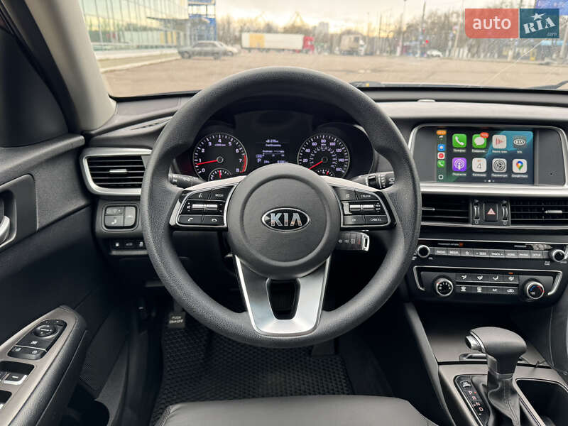 Седан Kia Optima 2019 в Миколаєві