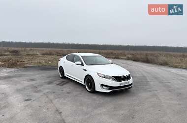 Седан Kia Optima 2013 в Виннице