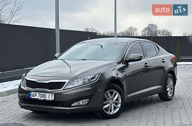 Седан Kia Optima 2013 в Дніпрі