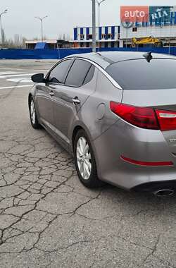 Седан Kia Optima 2014 в Харькове