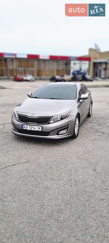 Седан Kia Optima 2014 в Харькове