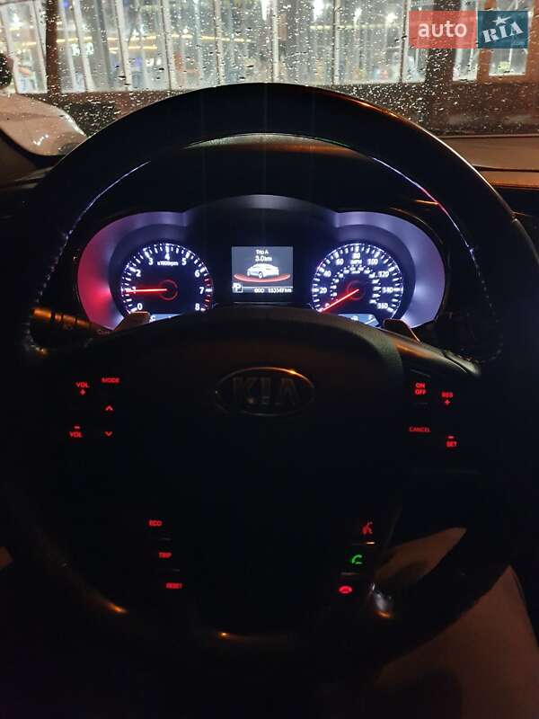 Седан Kia Optima 2013 в Черкасах