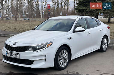 Седан Kia Optima 2016 в Львові