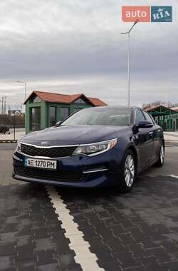 Седан Kia Optima 2018 в Киеве