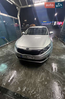 Седан Kia Optima 2011 в Києві