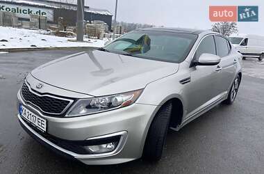 Седан Kia Optima 2013 в Львове